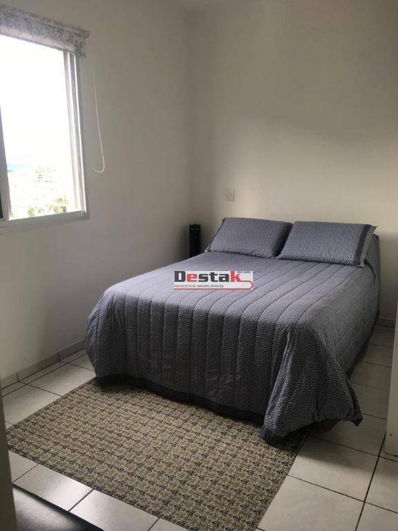 Apartamento à venda com 2 quartos, 65m² - Foto 11