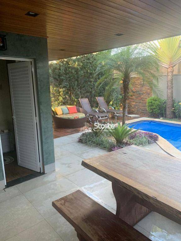 Casa de Condomínio à venda com 4 quartos, 340m² - Foto 20