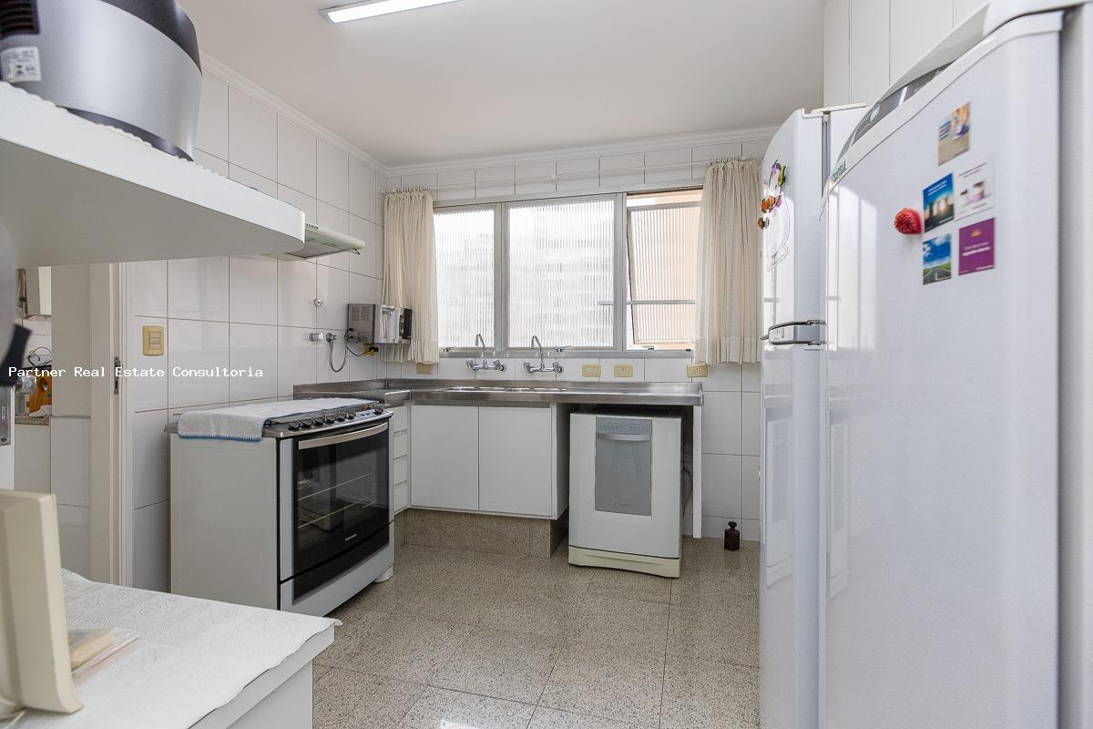 Apartamento à venda com 2 quartos, 184m² - Foto 13