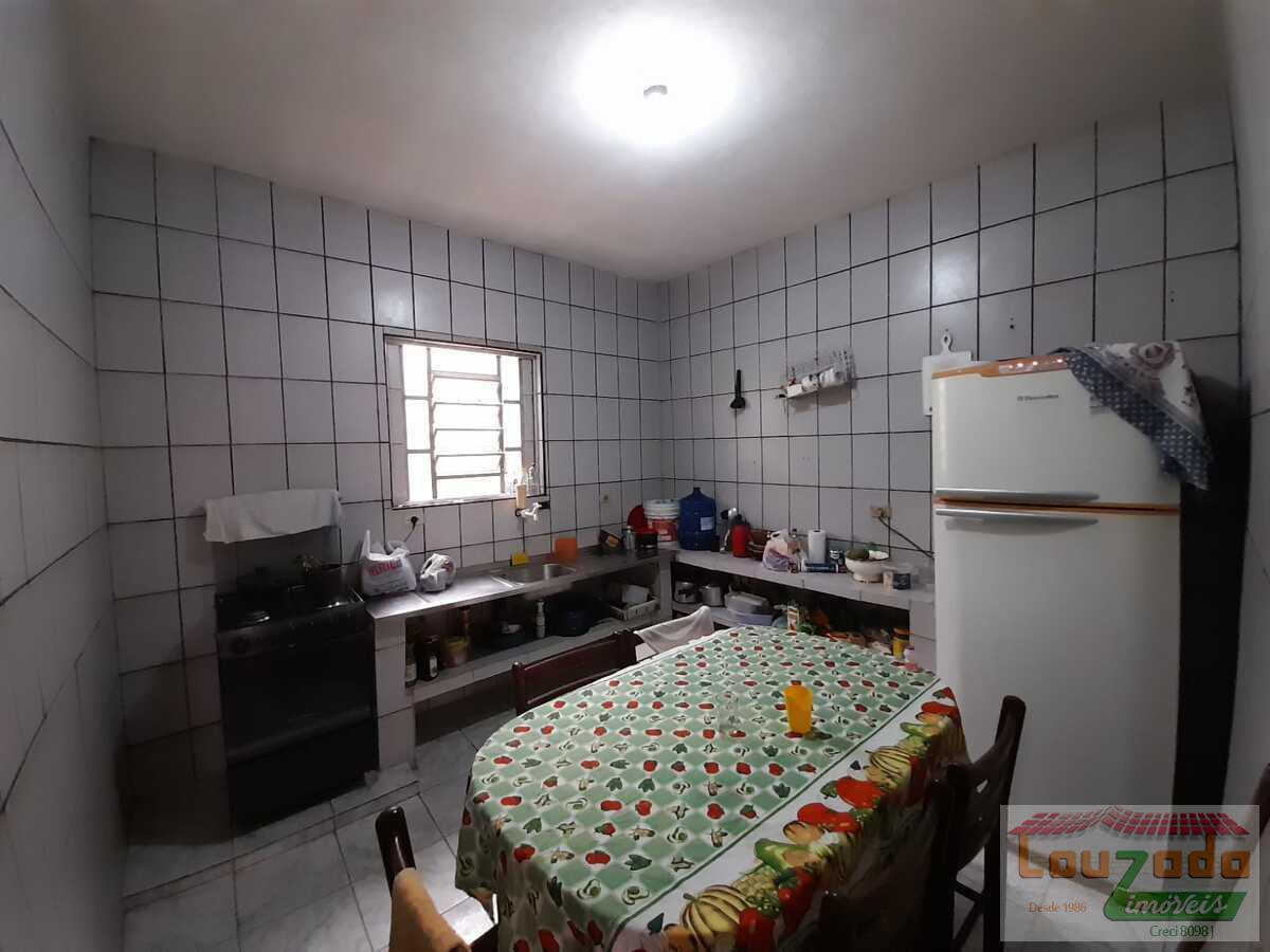 Casa à venda com 3 quartos, 125m² - Foto 11