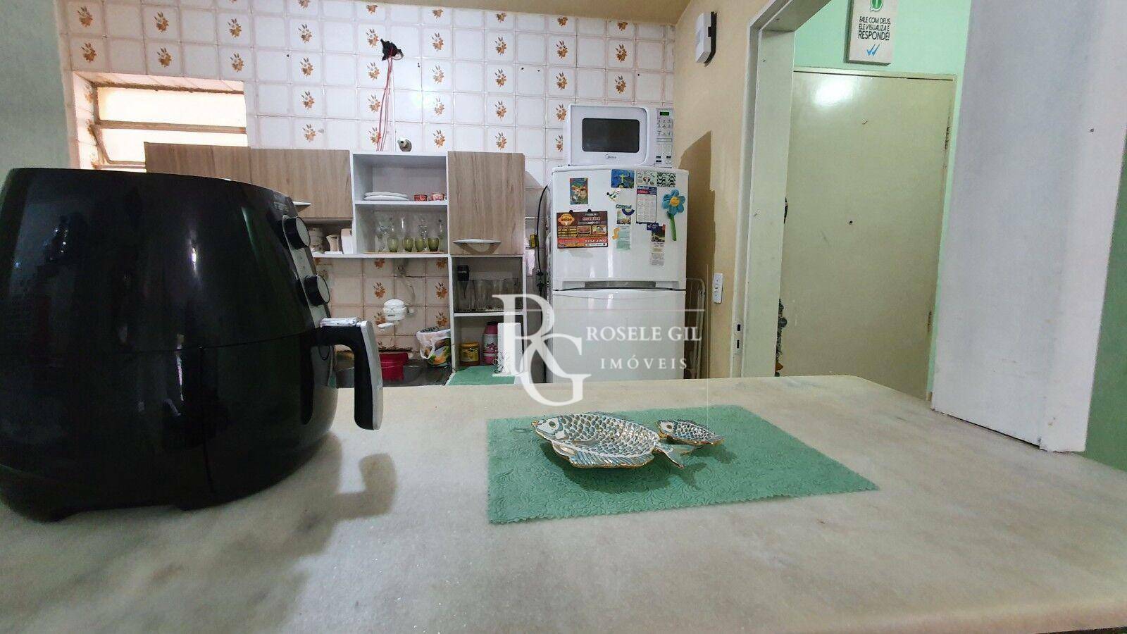 Apartamento à venda com 1 quarto, 42m² - Foto 11