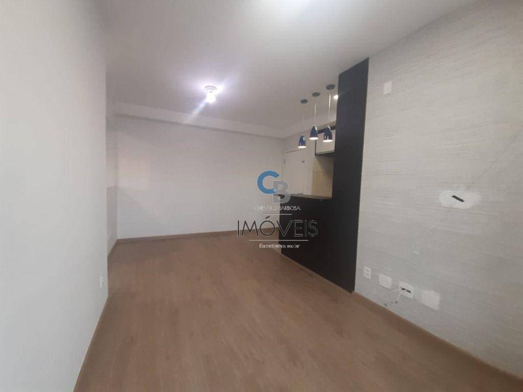 Apartamento à venda com 2 quartos, 71m² - Foto 4