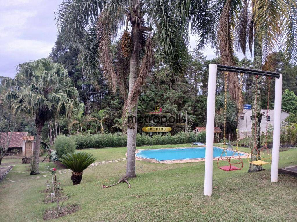 Chácara, 4 quartos, 2000 m² - Foto 1