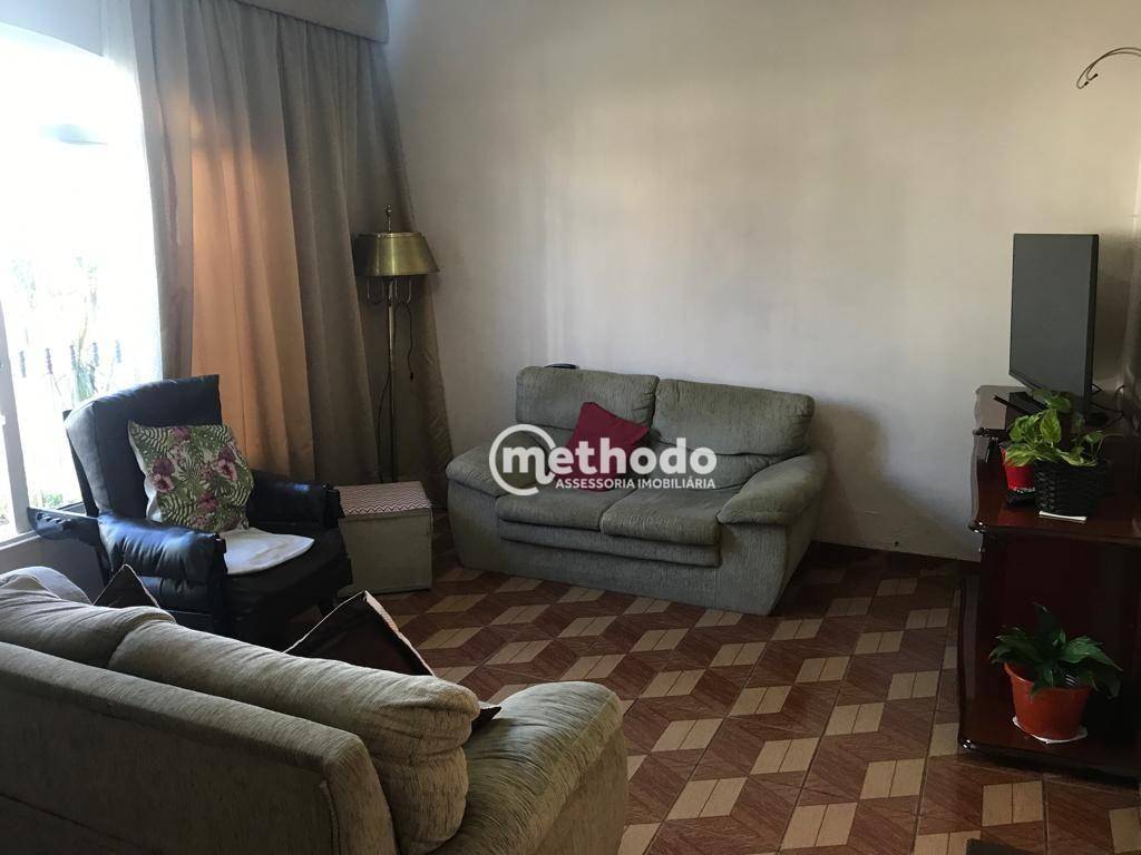 Casa à venda com 3 quartos, 137m² - Foto 2