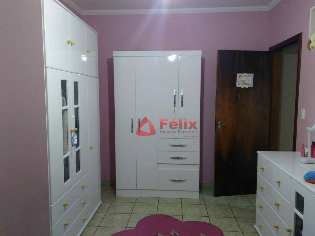 Sobrado à venda com 3 quartos, 237m² - Foto 19