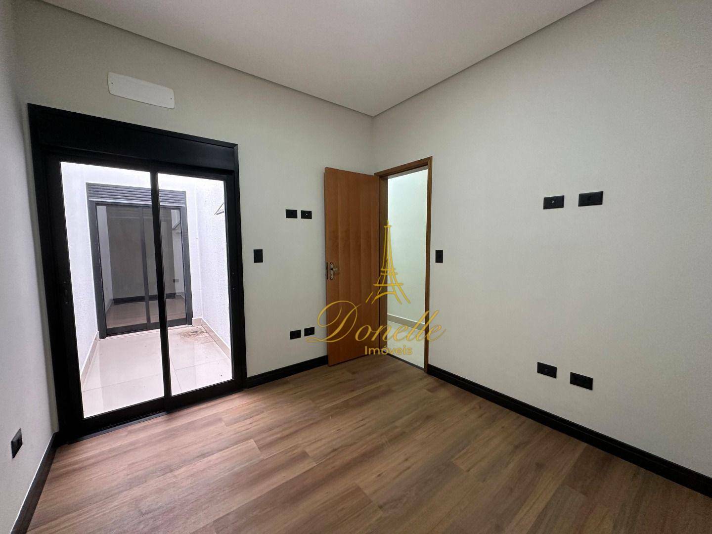 Casa à venda com 3 quartos, 175m² - Foto 8