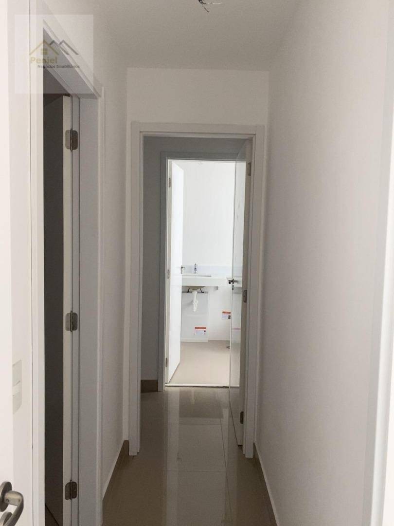 Apartamento à venda com 3 quartos, 131m² - Foto 7