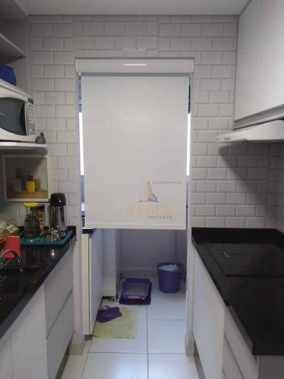 Apartamento à venda com 2 quartos, 81m² - Foto 3