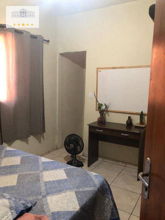 Casa à venda com 3 quartos, 1m² - Foto 10