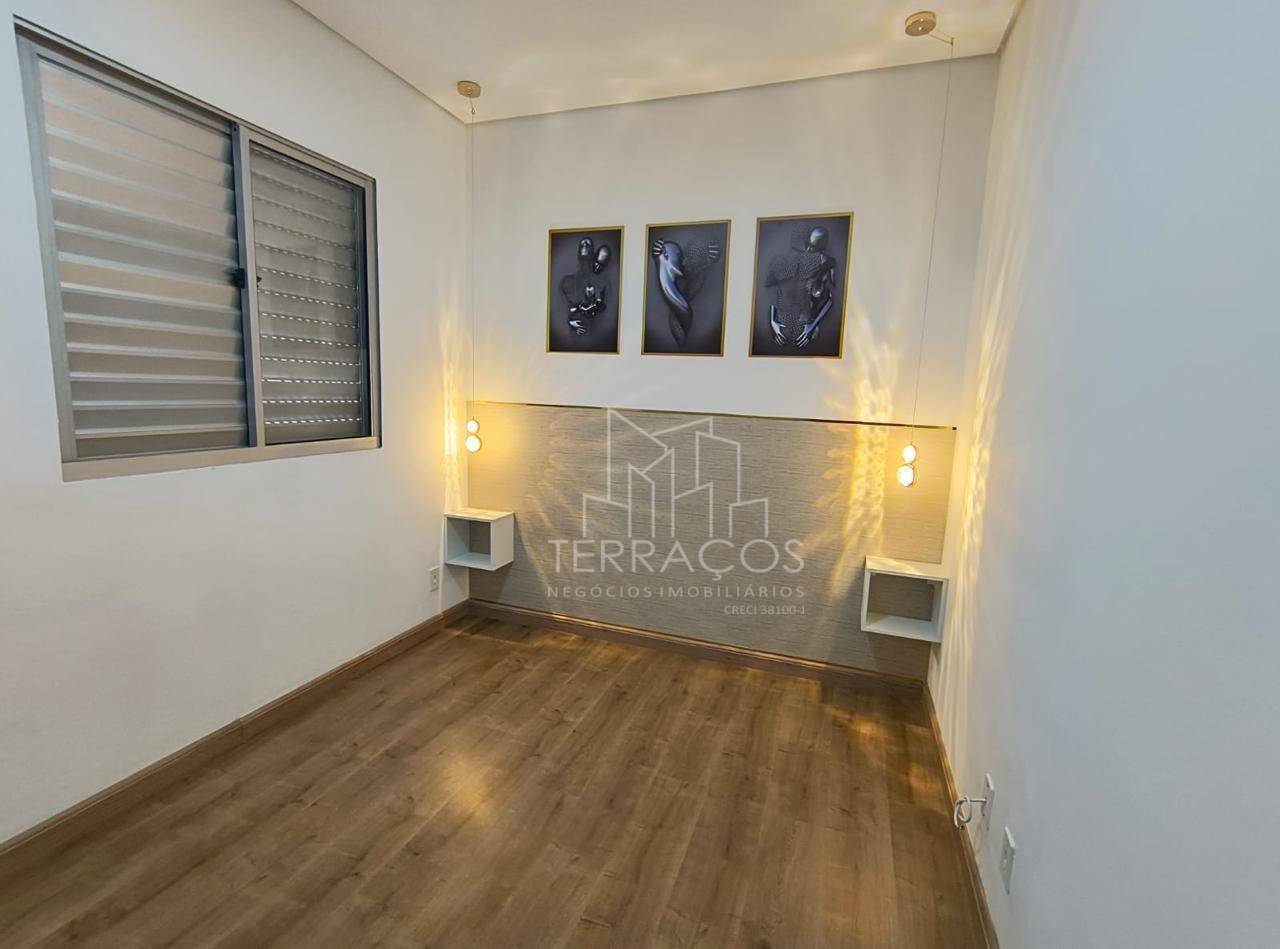 Apartamento à venda com 2 quartos, 56m² - Foto 2