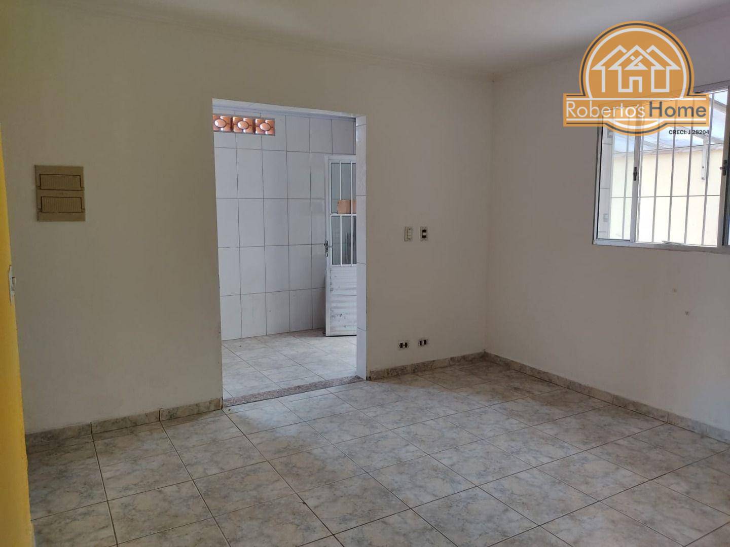 Casa à venda com 2 quartos, 61m² - Foto 10