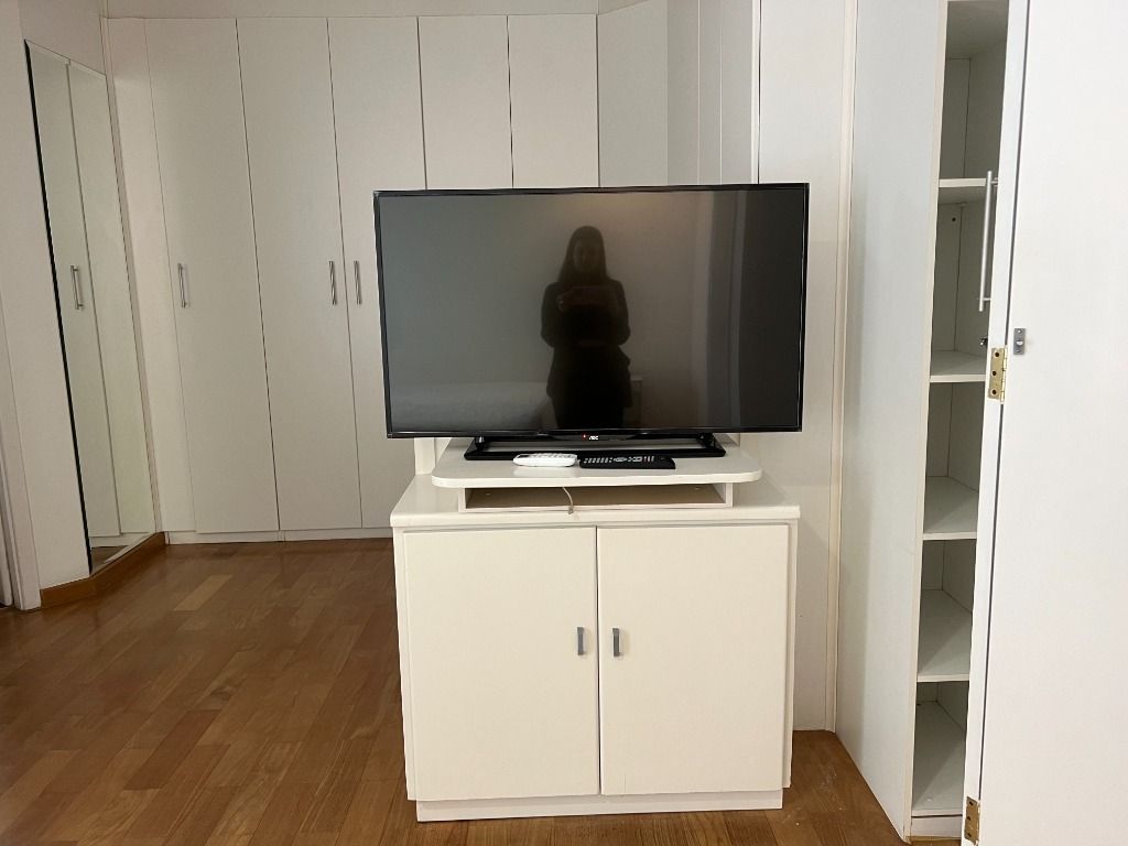 Apartamento para alugar com 1 quarto, 100m² - Foto 6