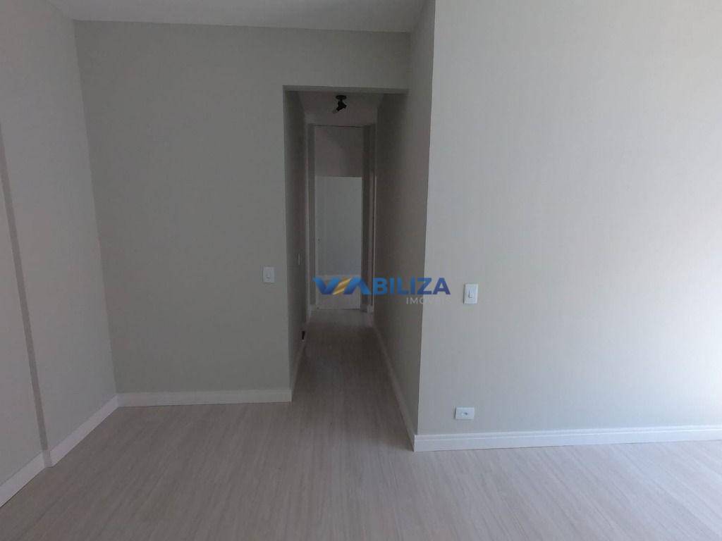 Apartamento à venda com 2 quartos, 56m² - Foto 14