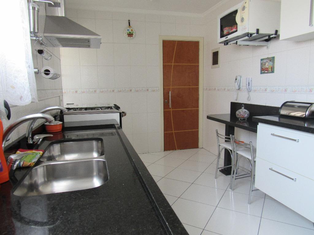 Apartamento à venda com 3 quartos, 107m² - Foto 27