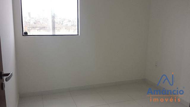 Apartamento à venda com 3 quartos, 63m² - Foto 10