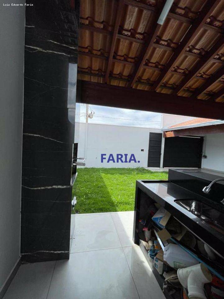 Casa à venda com 3 quartos, 160m² - Foto 5