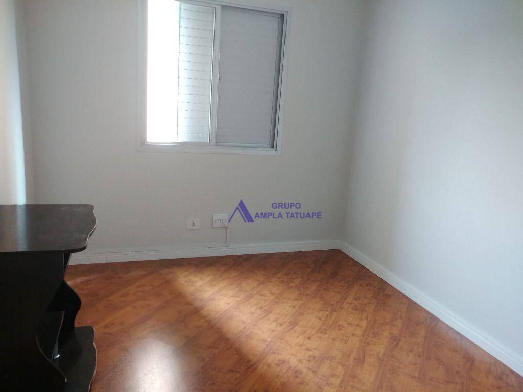 Apartamento para alugar com 3 quartos, 86m² - Foto 17