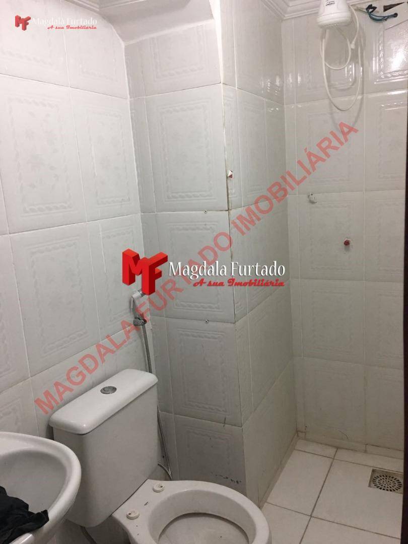 Casa à venda com 2 quartos, 10m² - Foto 8