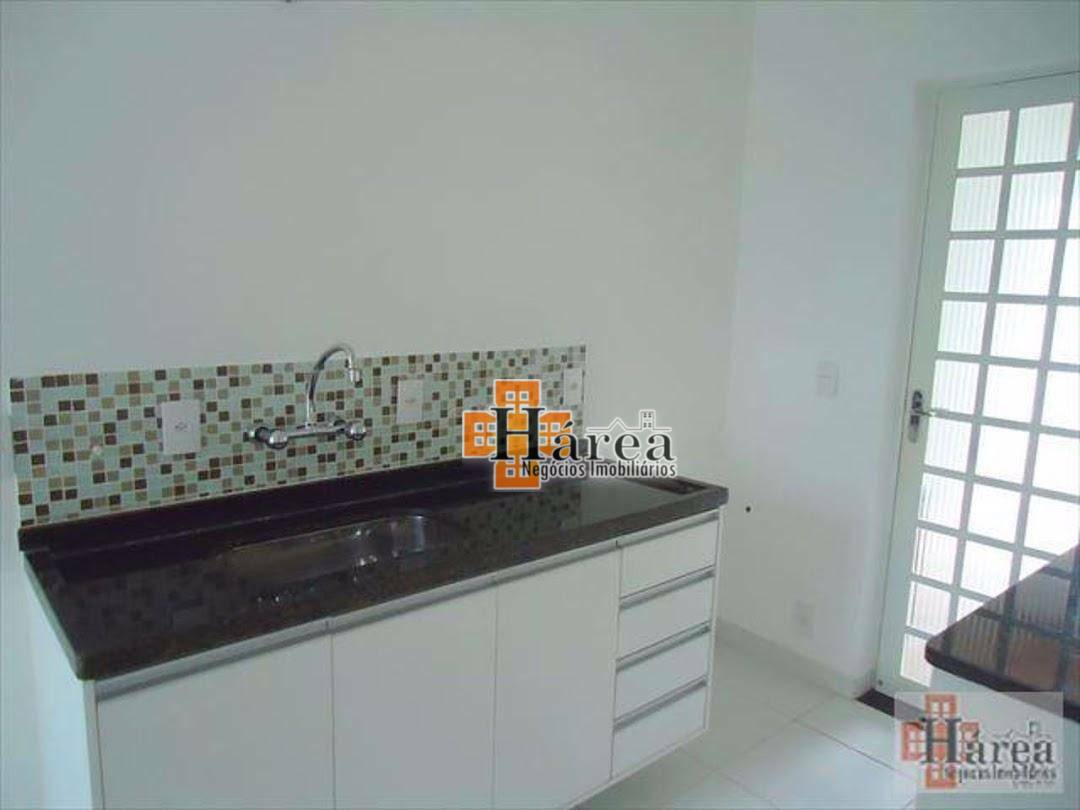 Casa à venda com 2 quartos, 110m² - Foto 17