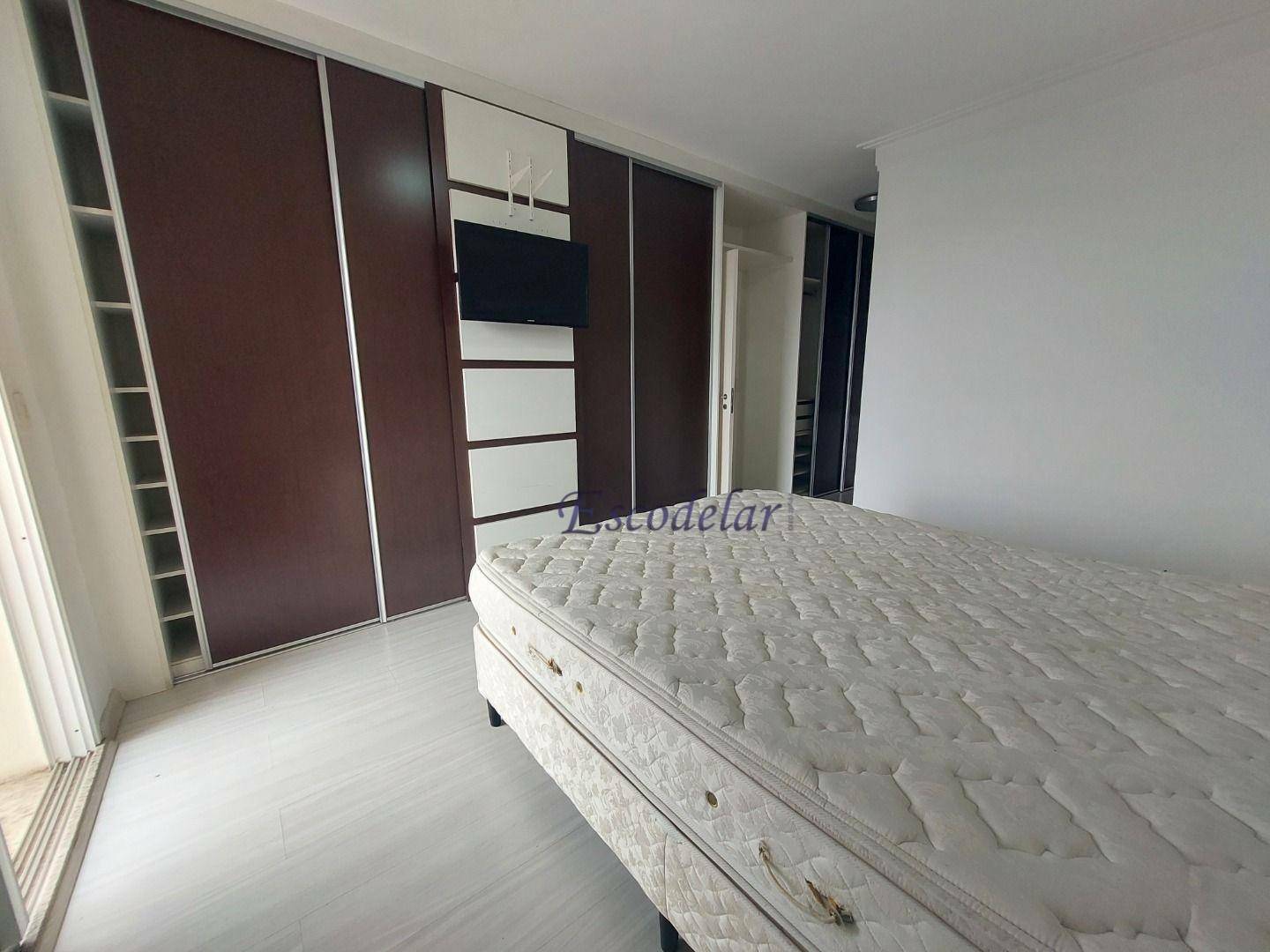 Apartamento para alugar com 3 quartos, 165m² - Foto 34