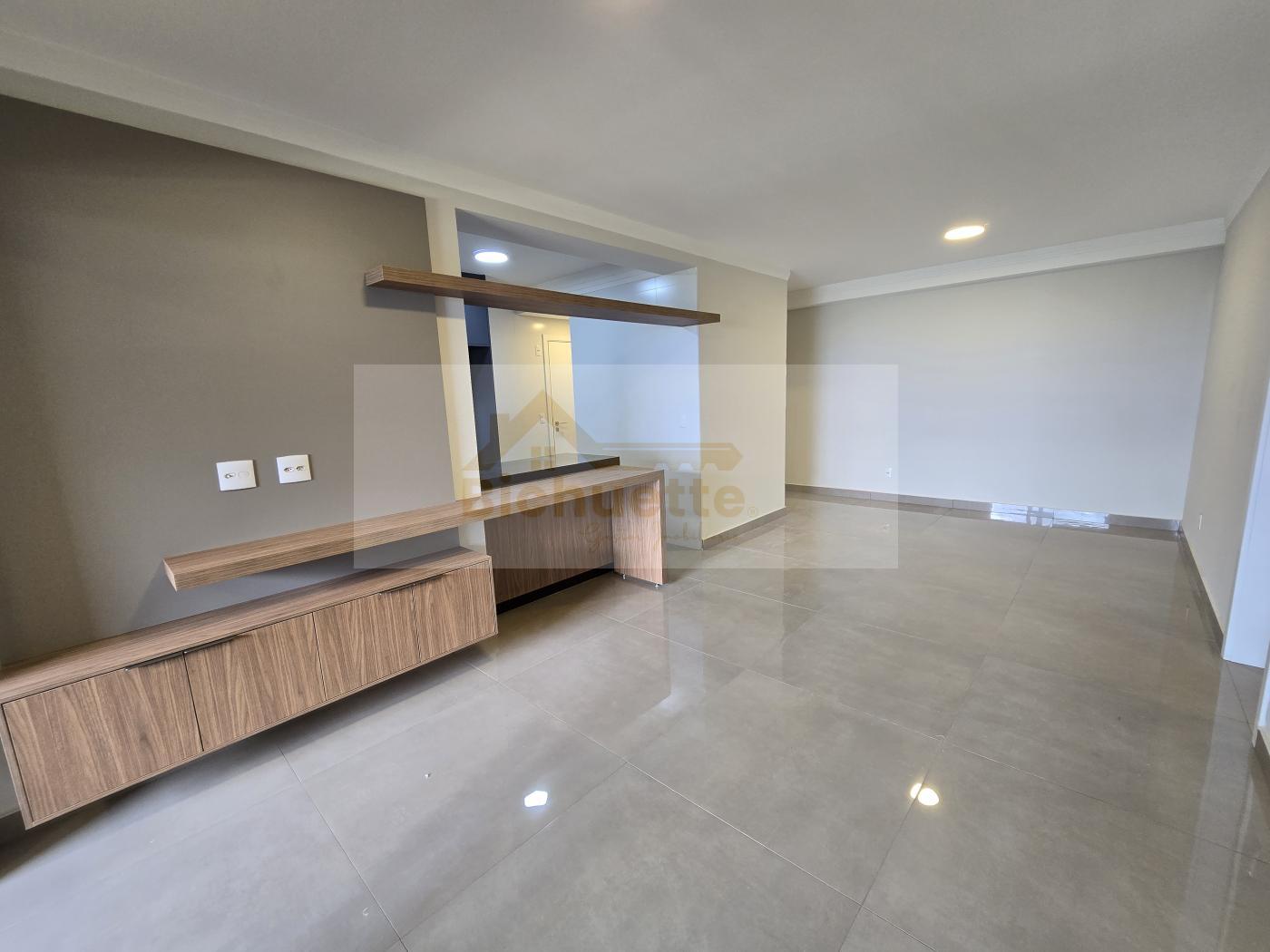 Apartamento à venda com 3 quartos, 126m² - Foto 1