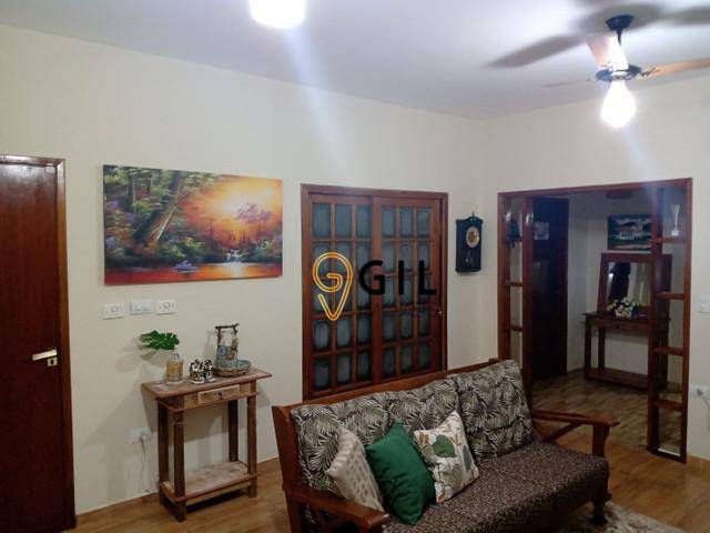 Sobrado à venda com 3 quartos, 300m² - Foto 2