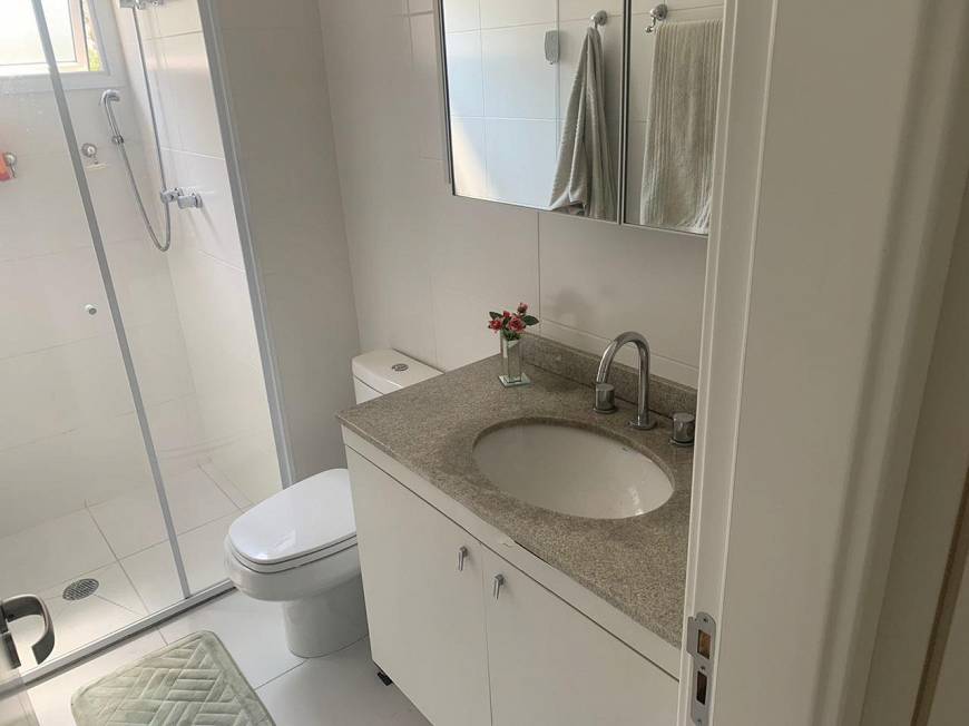 Apartamento à venda com 3 quartos, 138m² - Foto 2