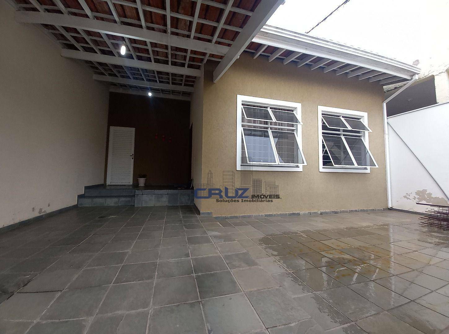 Casa à venda com 3 quartos, 125m² - Foto 2