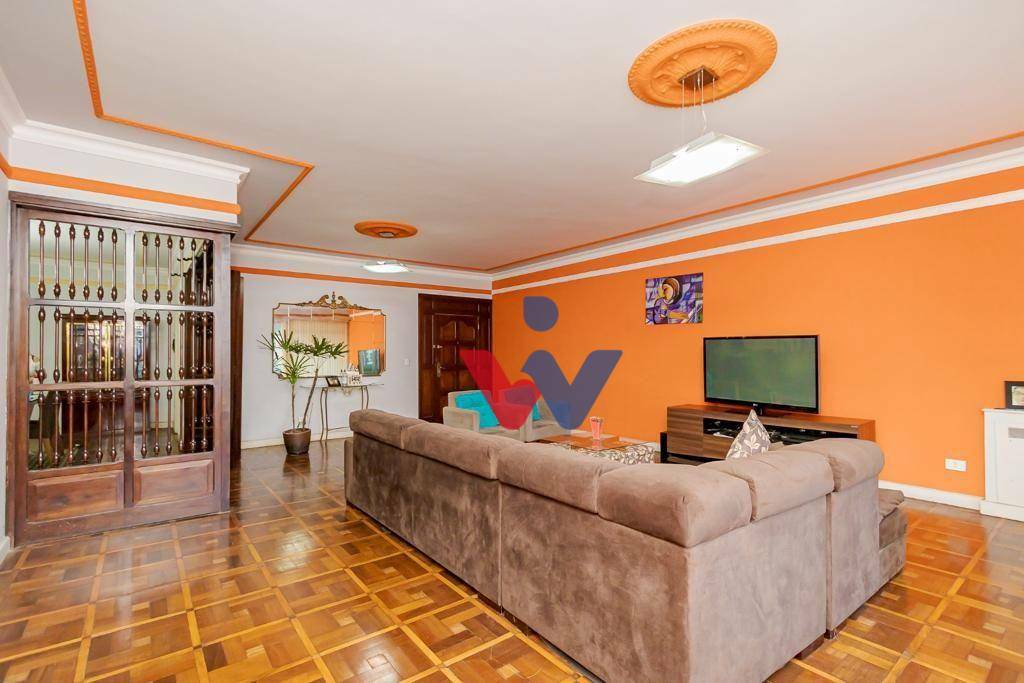 Apartamento à venda com 3 quartos, 190m² - Foto 9