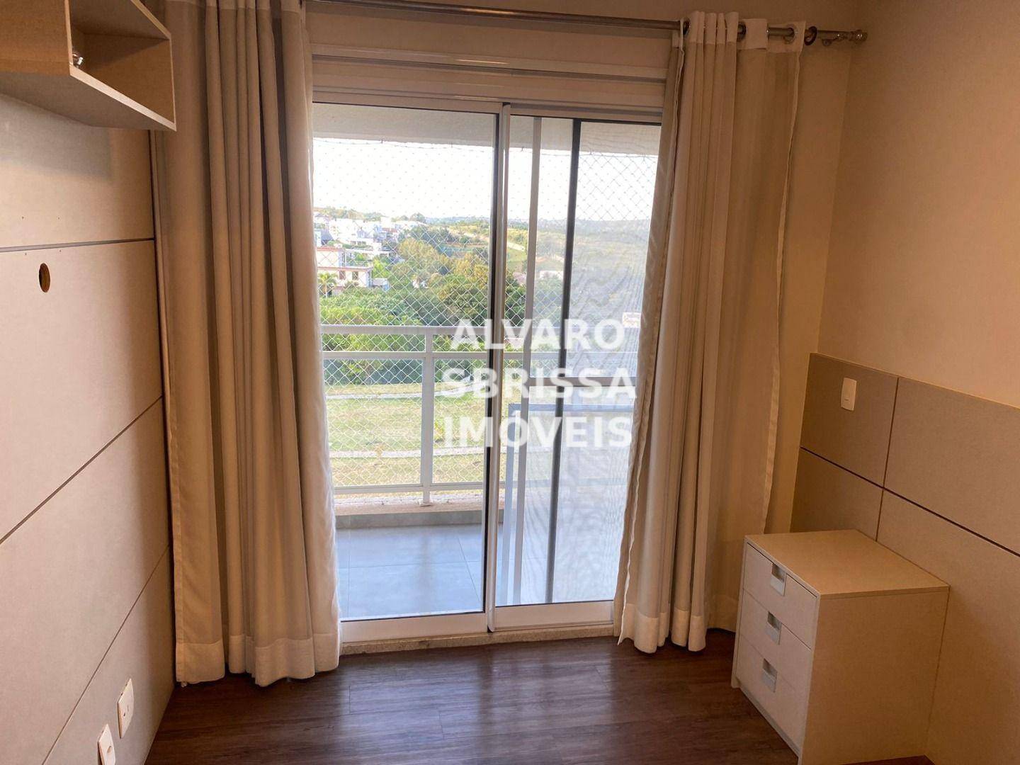 Apartamento à venda com 3 quartos, 130m² - Foto 4