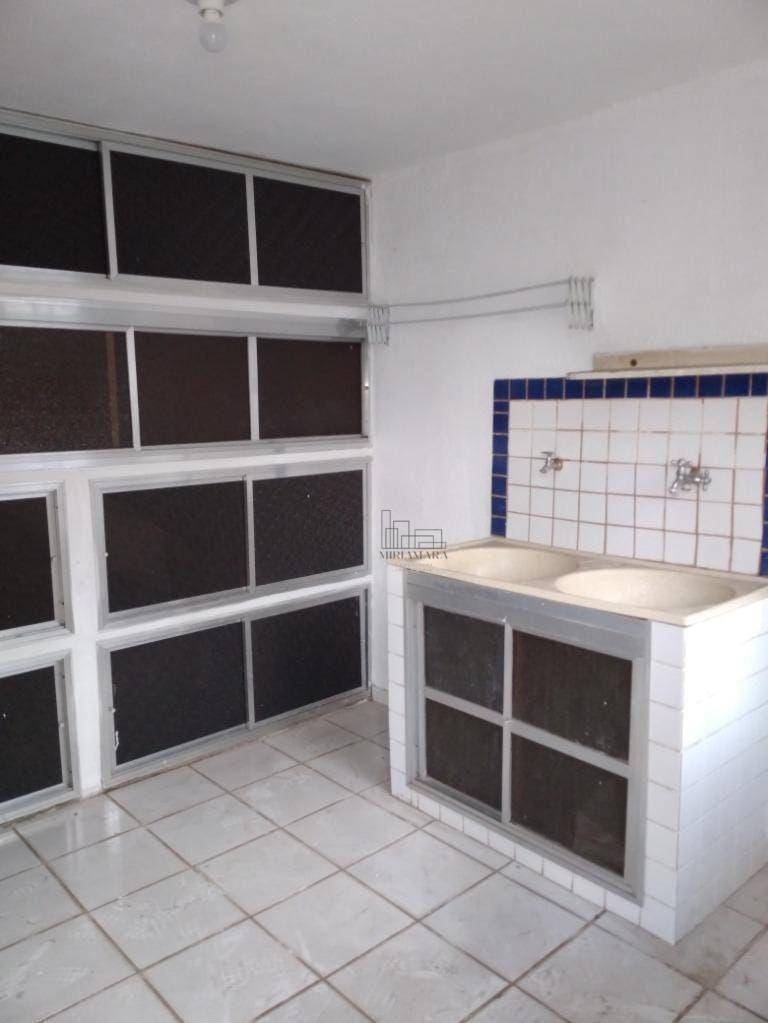 Casa à venda com 4 quartos, 310M2 - Foto 13