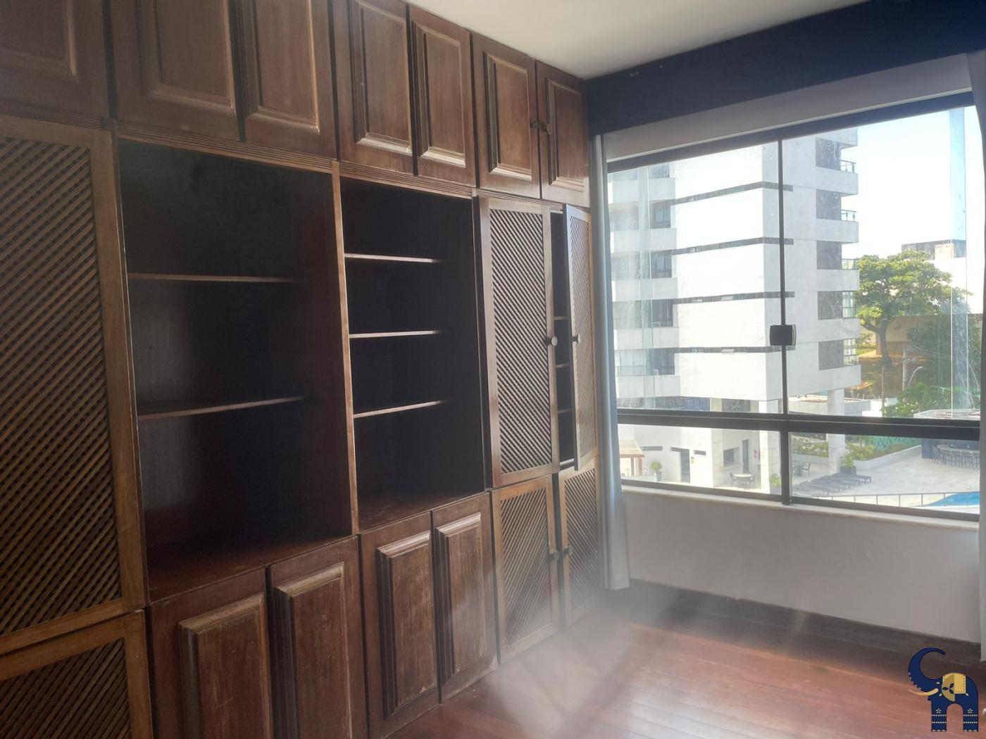 Apartamento para alugar com 3 quartos, 100m² - Foto 11