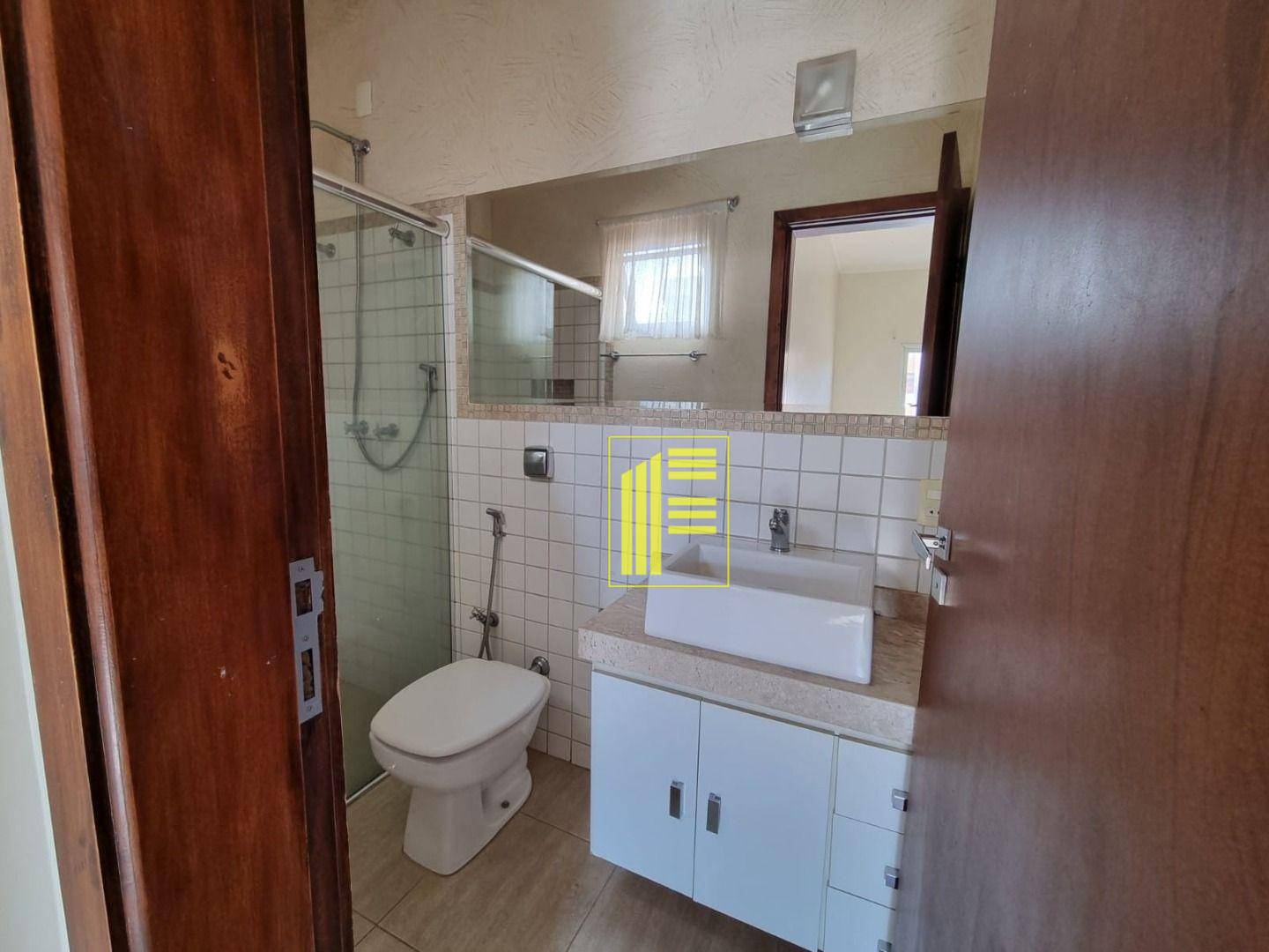 Casa de Condomínio para alugar com 3 quartos, 234m² - Foto 21