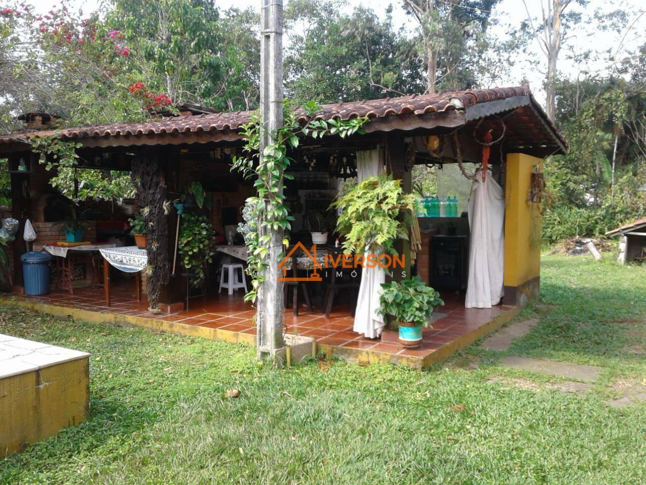 Sítio à venda com 3 quartos, 300m² - Foto 16