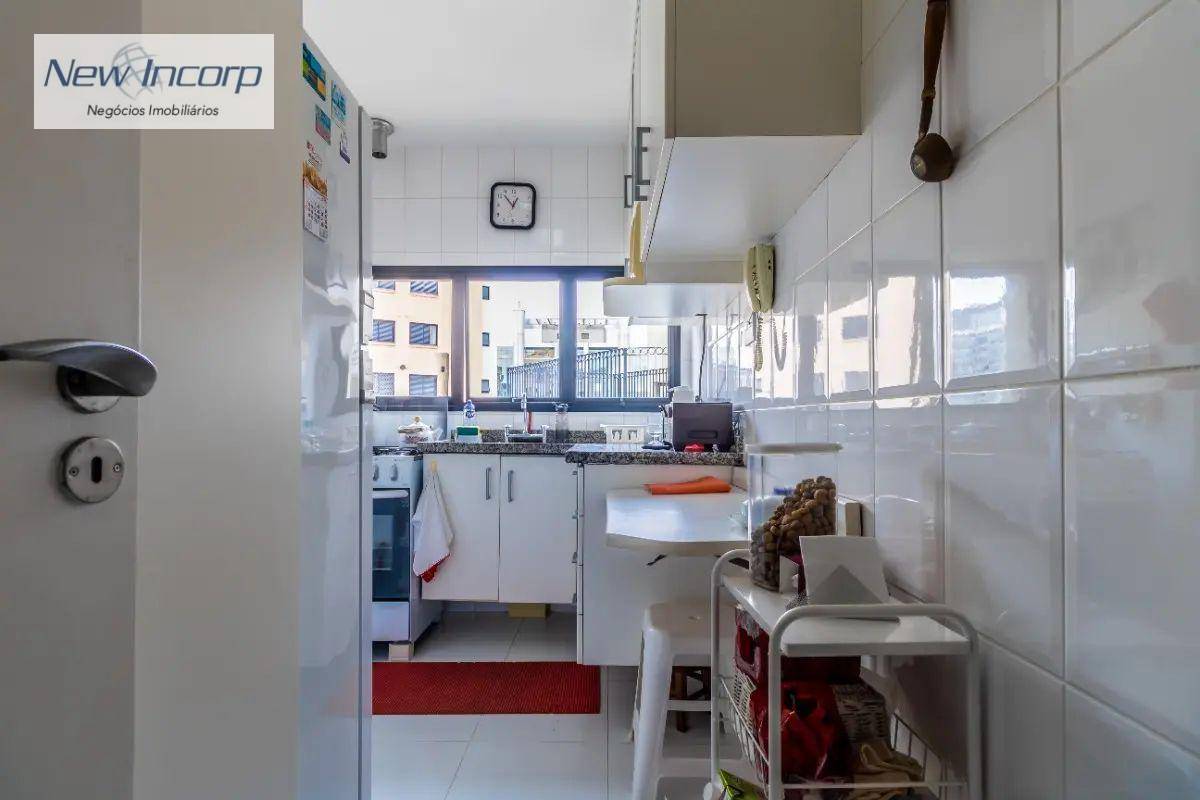 Apartamento à venda com 2 quartos, 82m² - Foto 19