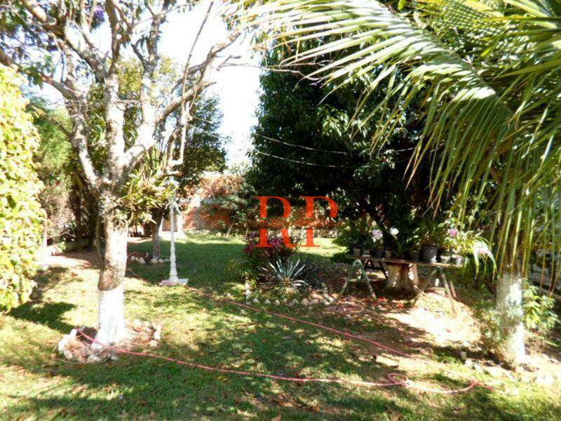 Chácara à venda com 8 quartos, 600m² - Foto 38