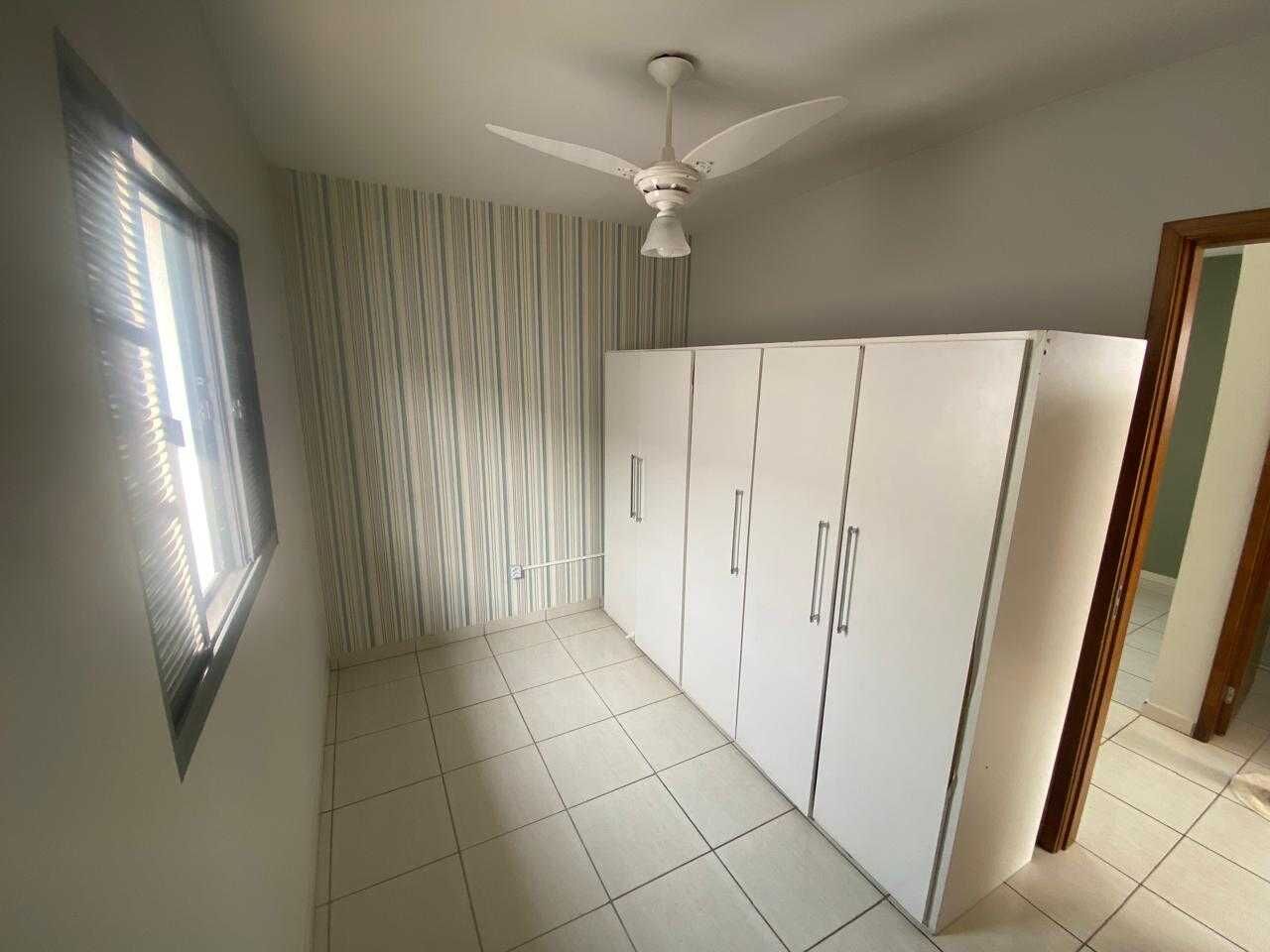 Casa à venda com 3 quartos, 120m² - Foto 4