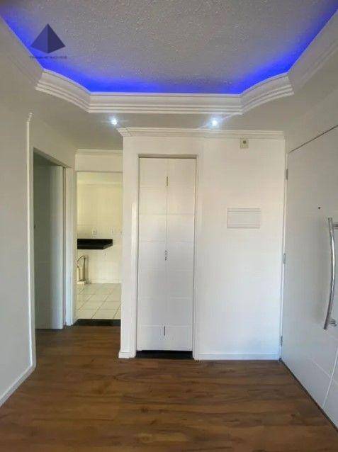 Apartamento à venda com 2 quartos, 43m² - Foto 2