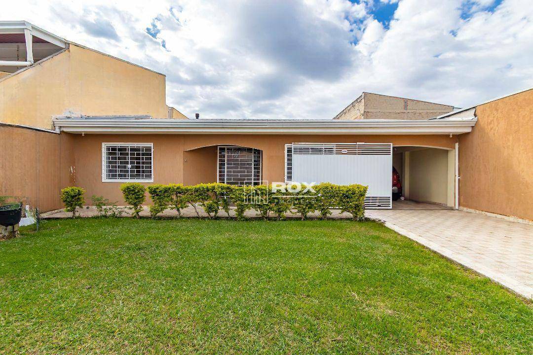 Casa à venda com 4 quartos, 161m² - Foto 1