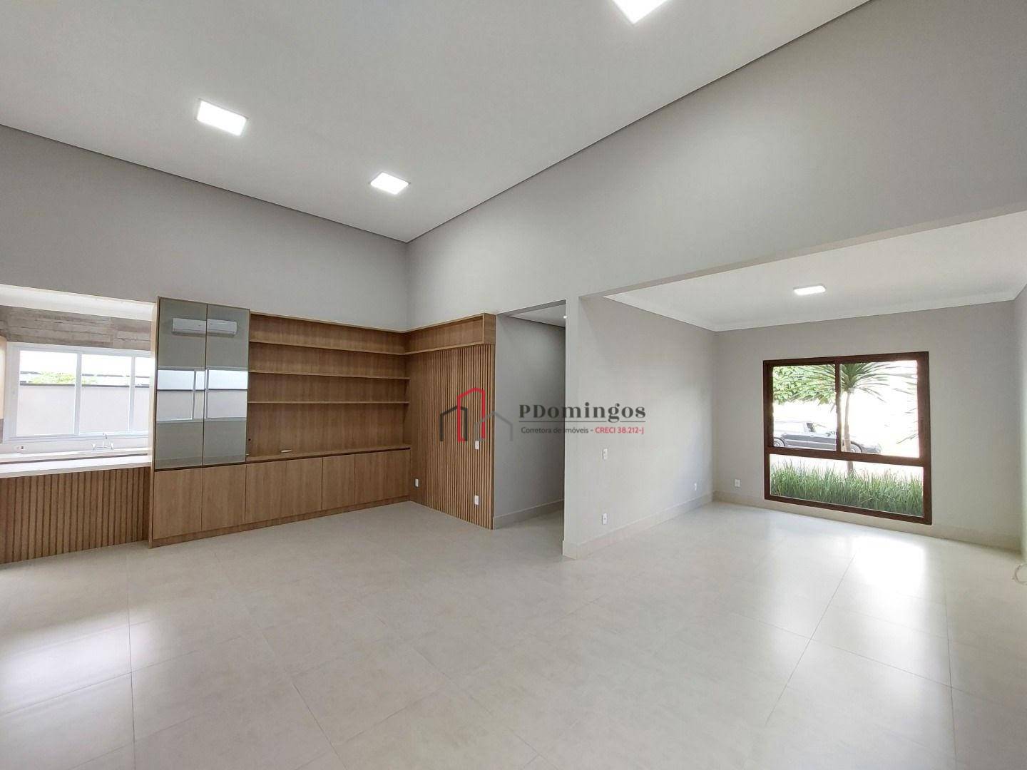 Casa de Condomínio à venda com 3 quartos, 213m² - Foto 2