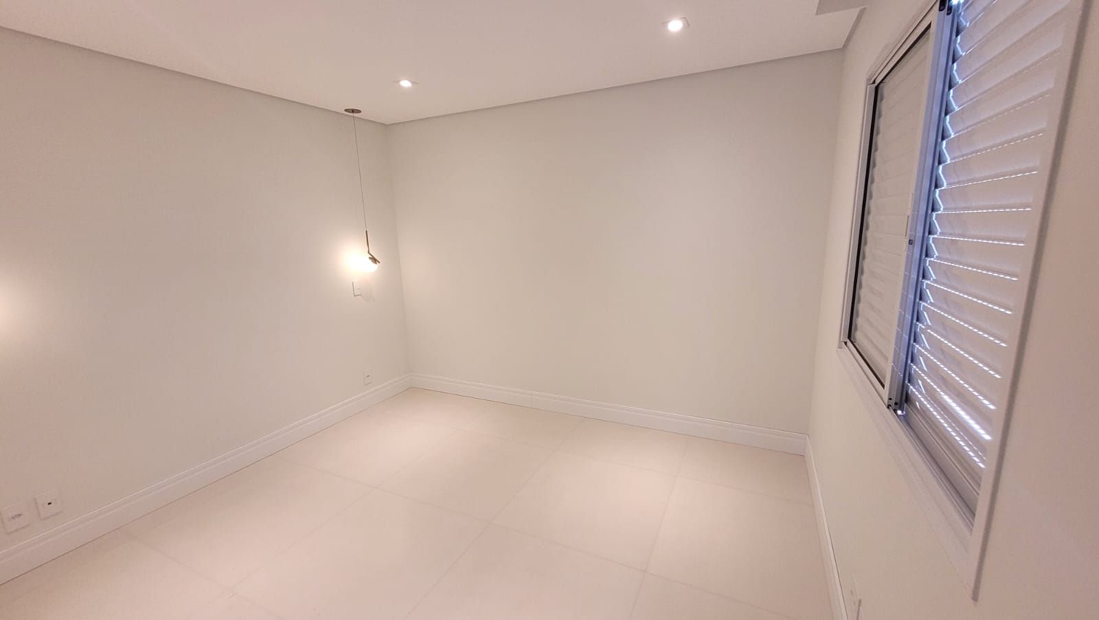 Apartamento à venda com 3 quartos, 156m² - Foto 5