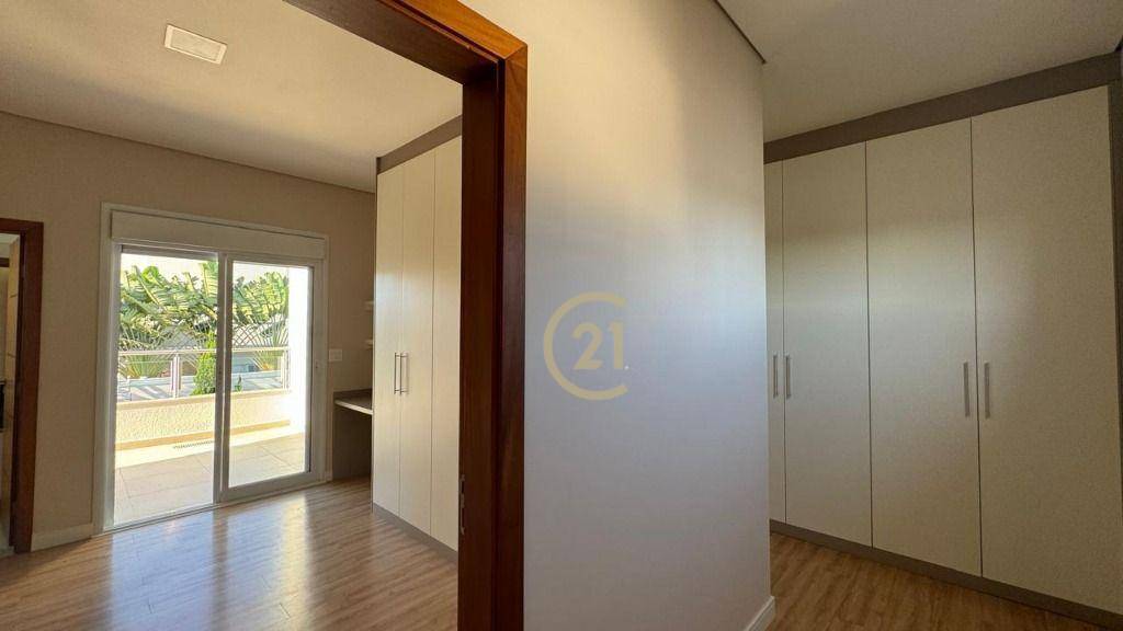 Casa de Condomínio para alugar com 3 quartos, 322m² - Foto 24