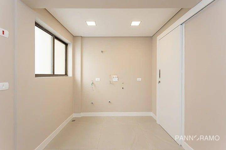 Apartamento à venda com 3 quartos, 193m² - Foto 13