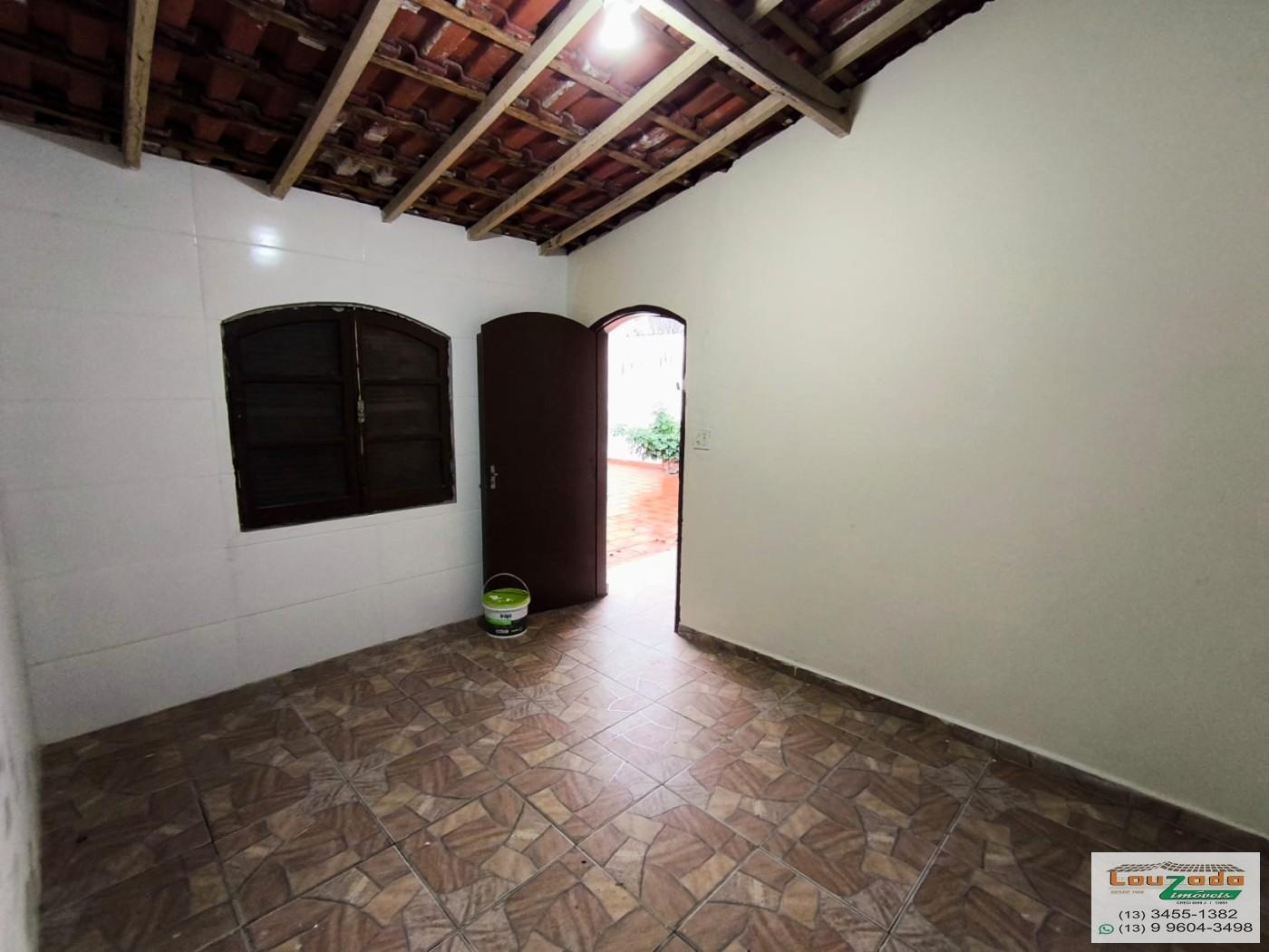 Casa para alugar com 2 quartos, 360m² - Foto 17