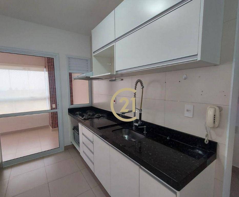 Apartamento para alugar com 3 quartos, 128m² - Foto 3