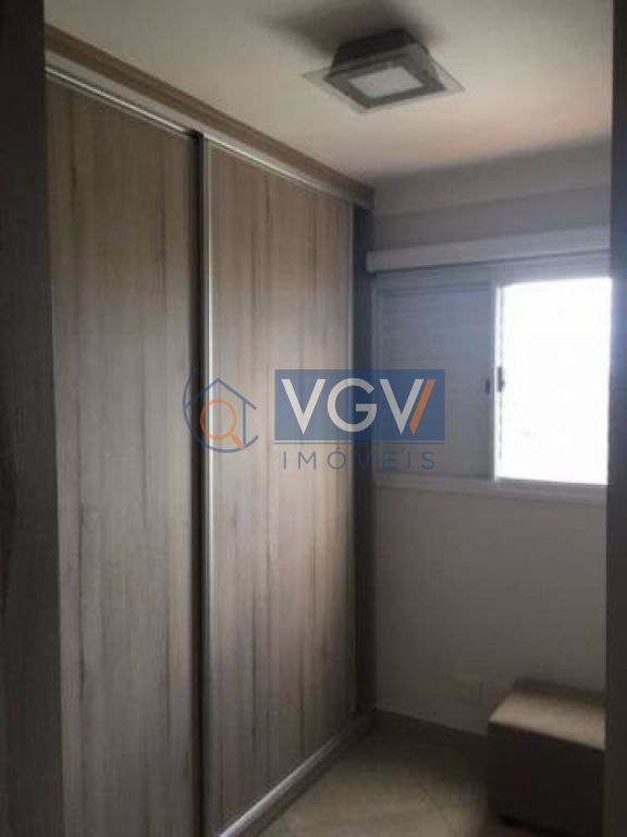 Apartamento à venda com 3 quartos, 76m² - Foto 9