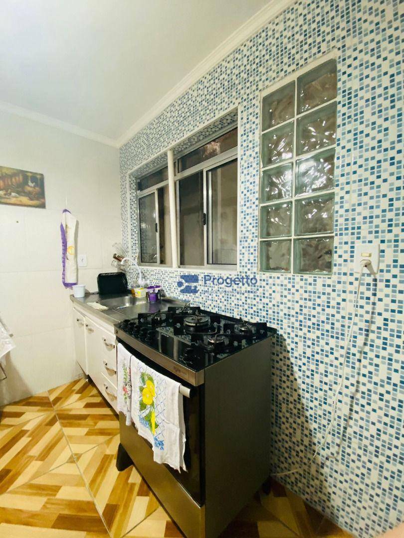 Casa à venda com 4 quartos, 95m² - Foto 12