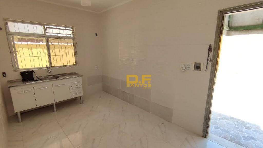 Casa à venda com 2 quartos, 80m² - Foto 14