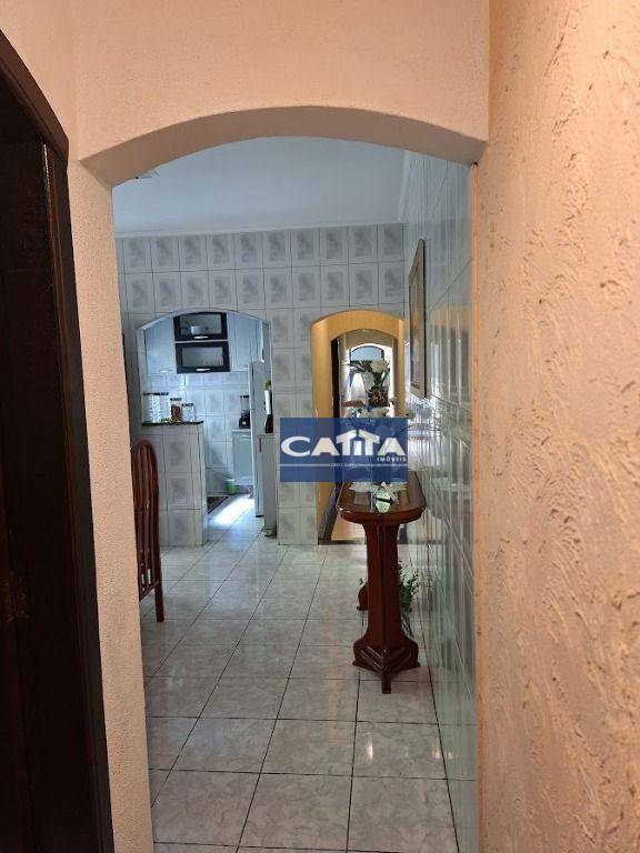 Casa à venda com 3 quartos, 218m² - Foto 5