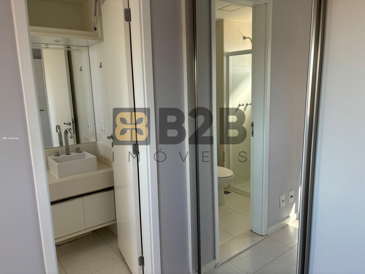 Apartamento para alugar com 3 quartos, 115m² - Foto 19